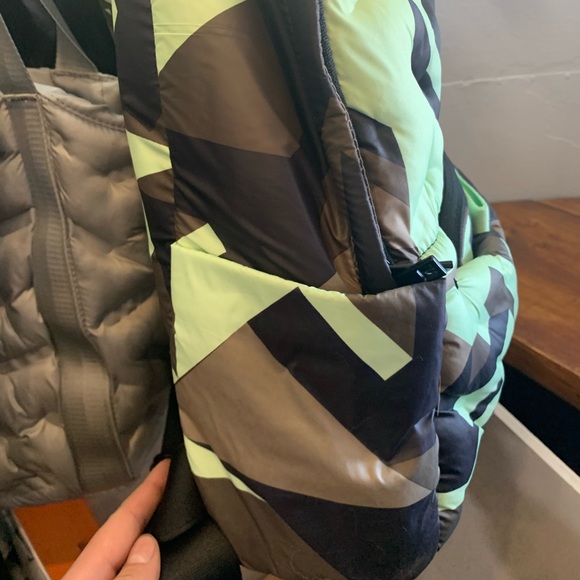 Go dash dot maya back pack with matching mini pouch - Picture 2 of 3